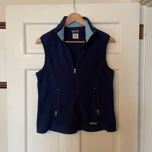 Patagonia fleece zip front vest.